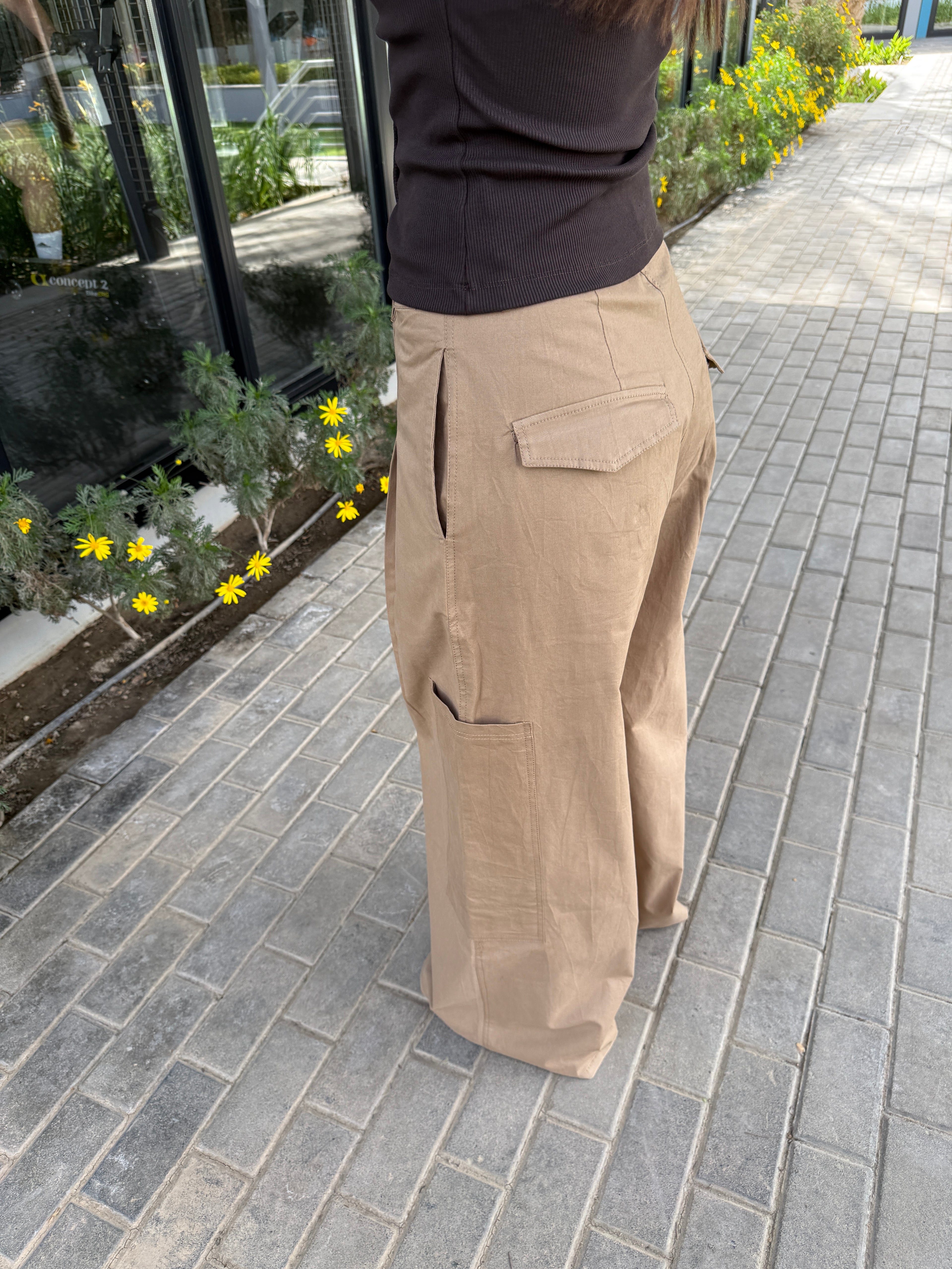 Cargo Wide-Leg Pants - Beige Khaki